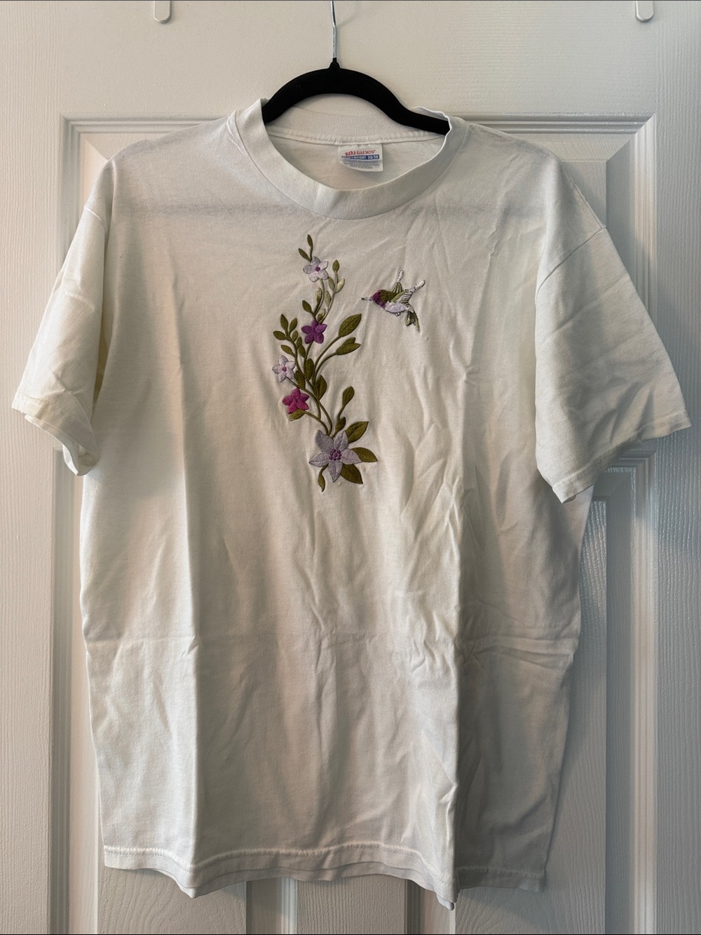 Embroidered Floral & Hummingbird Short Sleeve Tee - White
